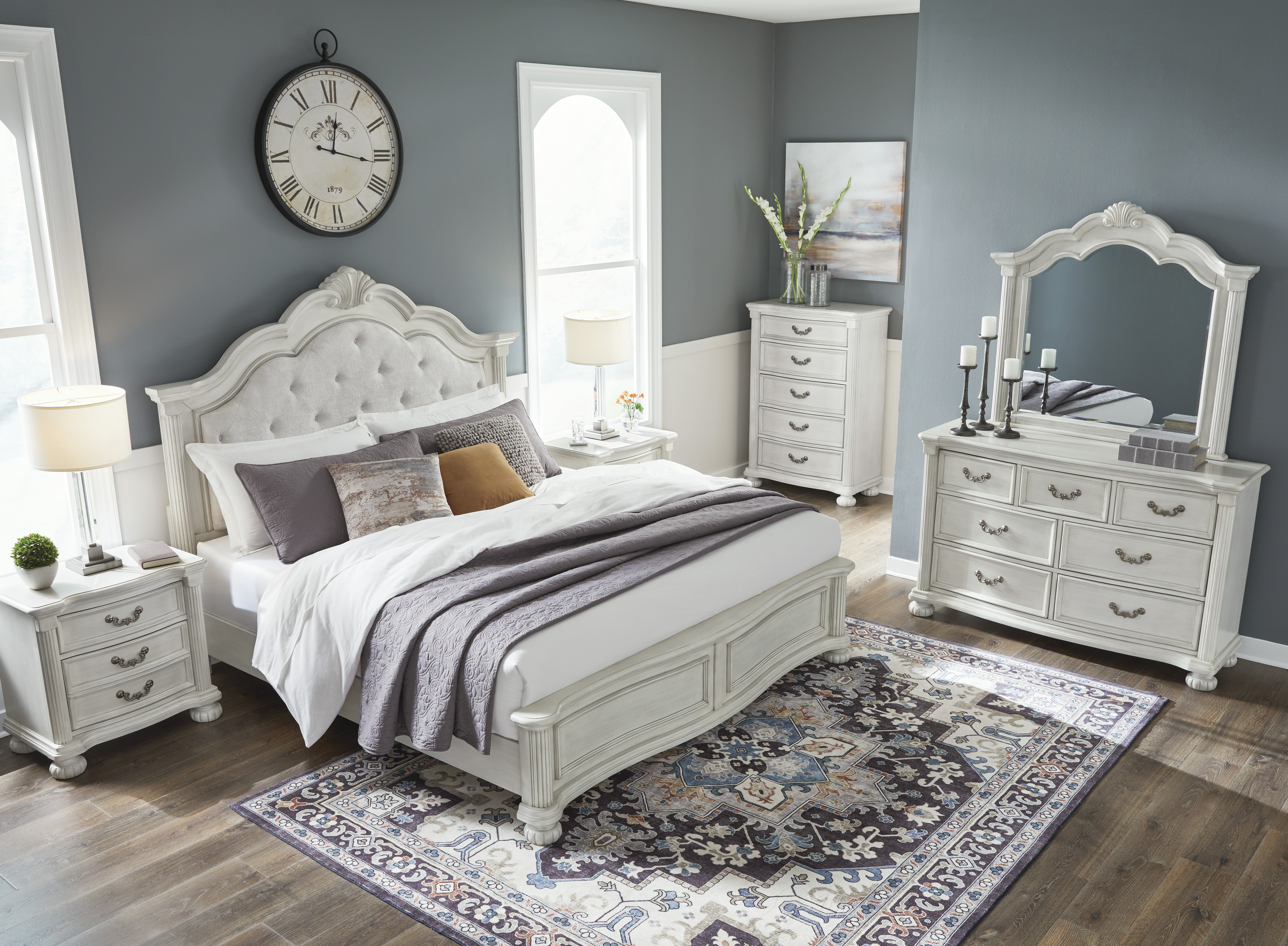 Queen bedset at Superior Rent To Own.